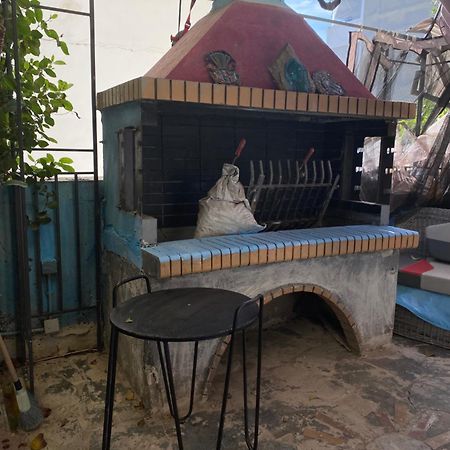 Apartment With Barbecue 1 Km Beach Athens Exterior photo
